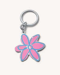 18k white gold Friendship lucky keychain on white background