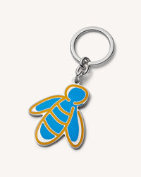 18k white gold Sprezzatura lucky keychain on white background