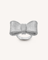 18k white florentine frosted finish gold tutto per te ring on white background