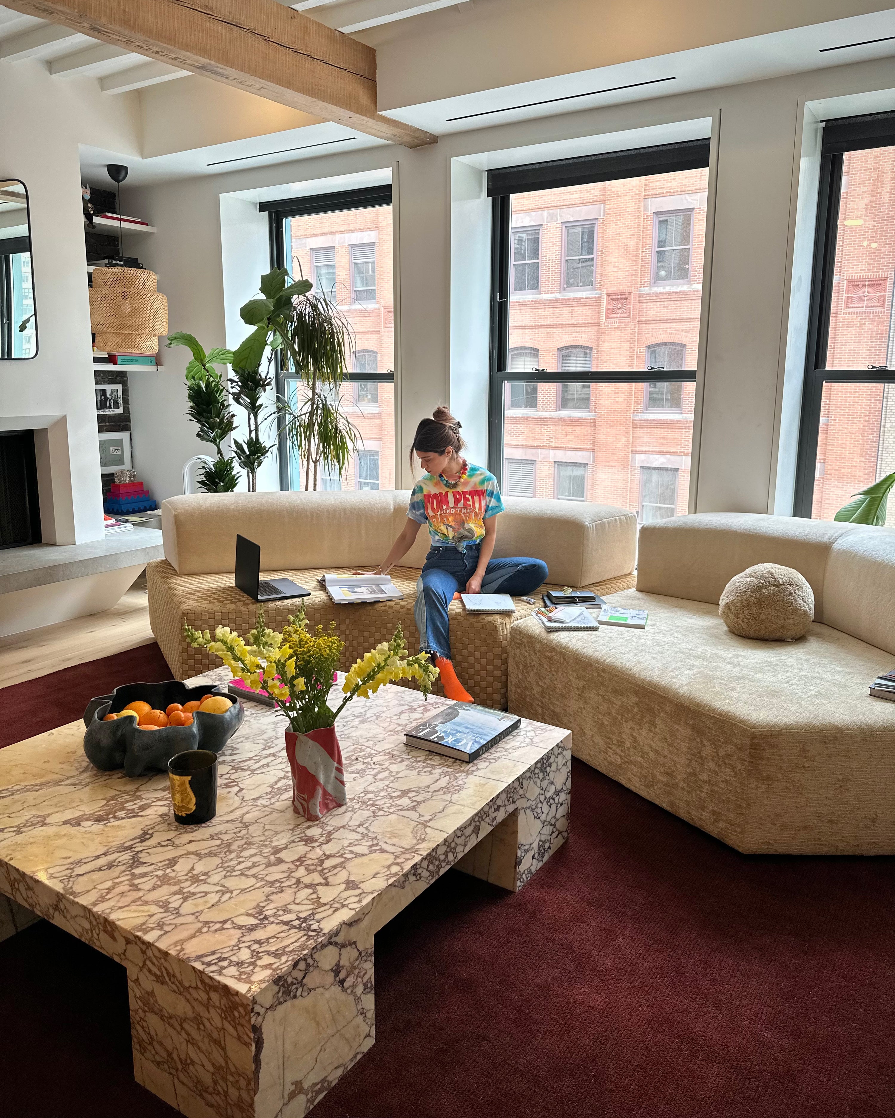 Downtown According to Nina Tiari | La Catena – Carolina Bucci