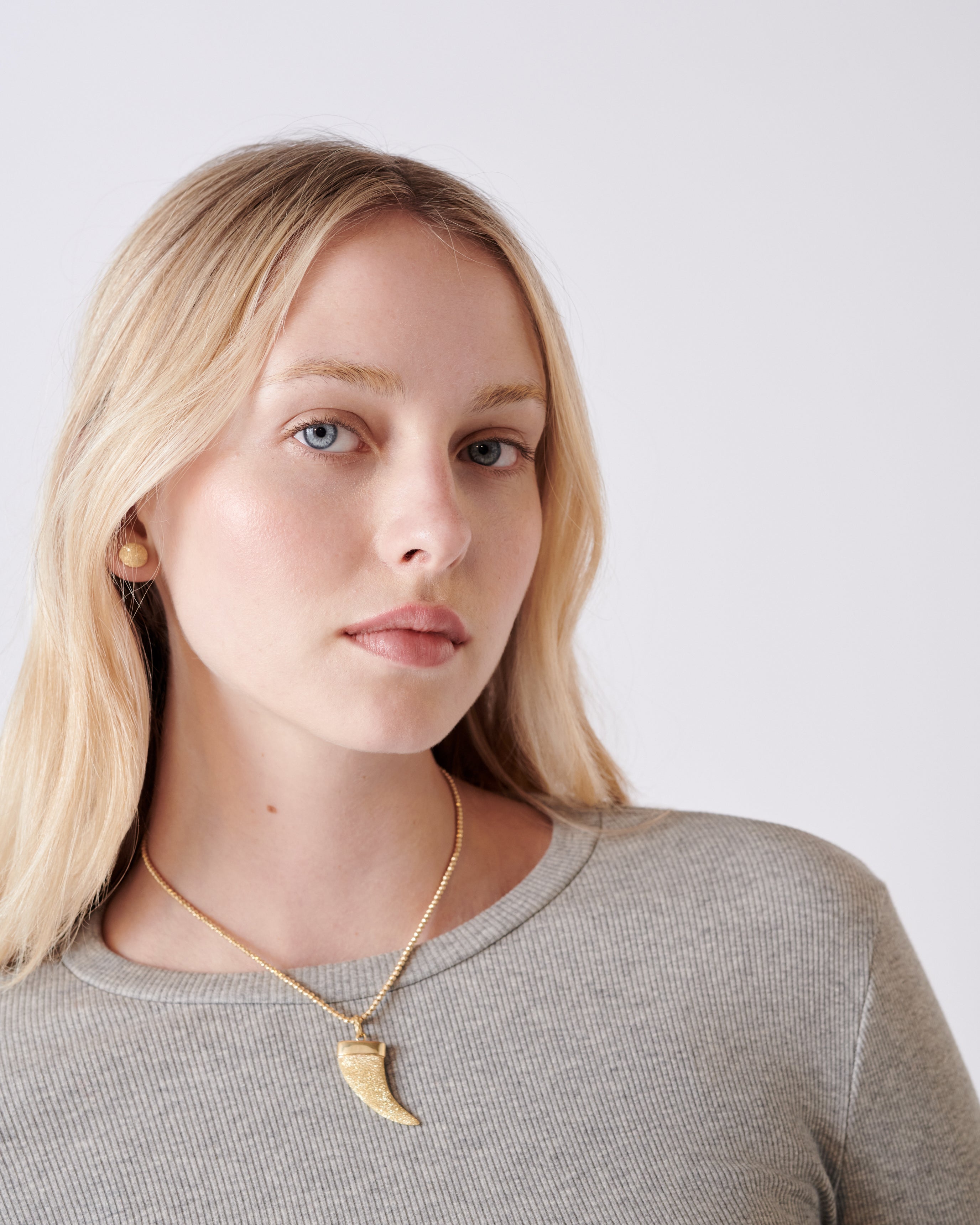 Florentine Finish Corno Pendant | Carolina Bucci